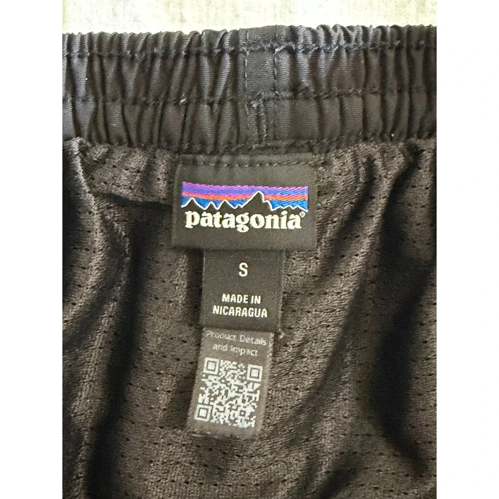 Patagonia Baggies Shorts Mens Small Black 5 inch Inseam Nylon Water Swim